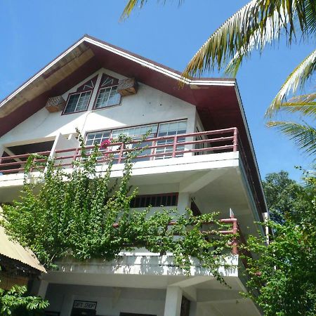 Antelope Guesthouse Koror Exterior photo